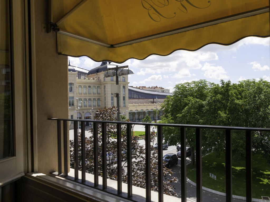 Ramon Berenguer IV Hotel Lleida Bagian luar foto